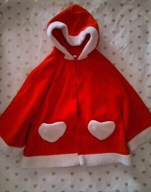 10/$40 SHEIN Girl's Hooded Dolman Cape
